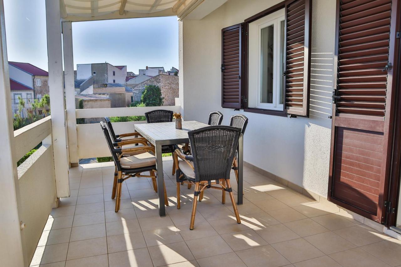 Apartmani Nana Mija باغ المظهر الخارجي الصورة