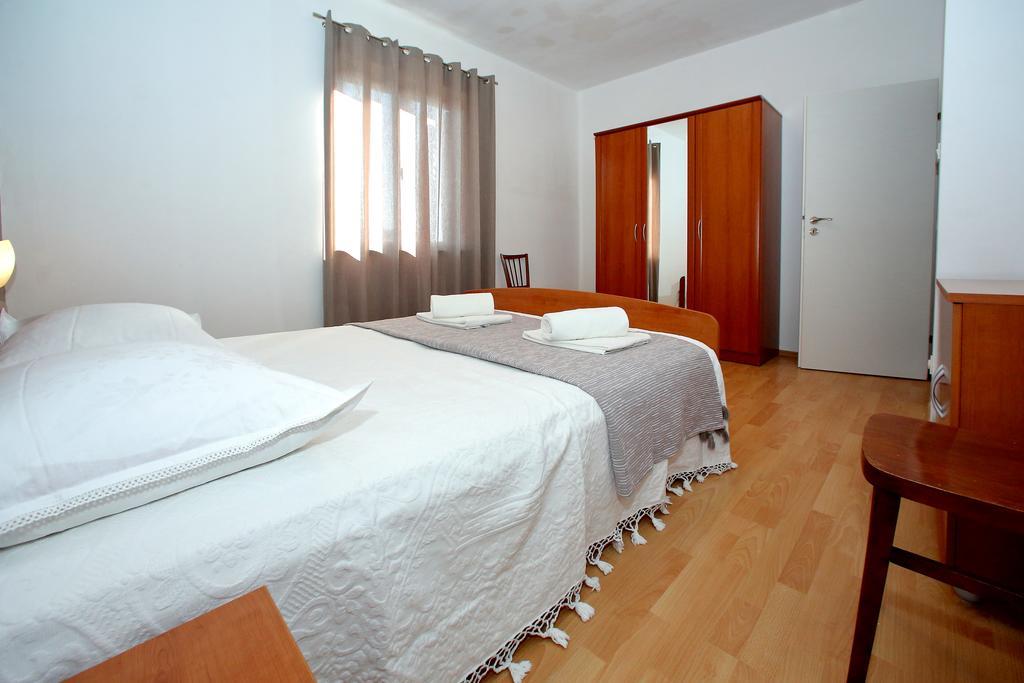 Apartmani Nana Mija باغ المظهر الخارجي الصورة